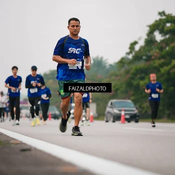 Runner Photo 7430502
