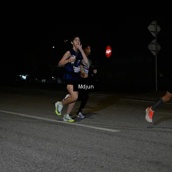 Runner Photo 7430526
