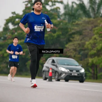 Runner Photo 7430535
