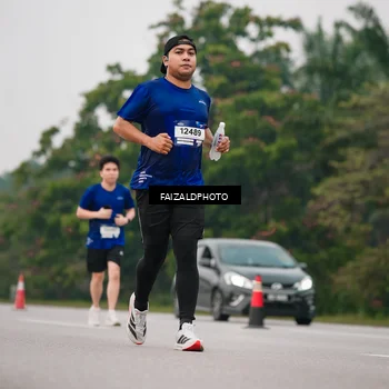 Runner Photo 7430538