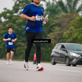 Runner Photo 7430539