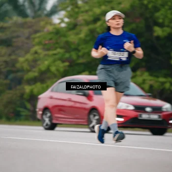 Runner Photo 7430545