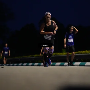 Runner Photo 7430548