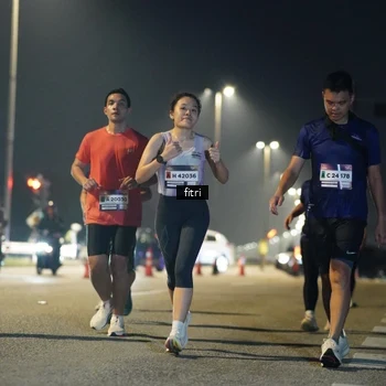 Runner Photo 7430566