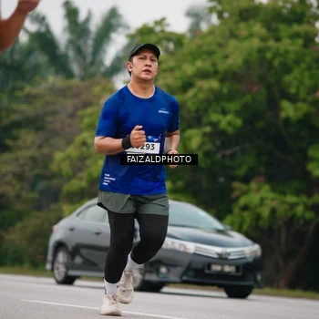 Runner Photo 7430579