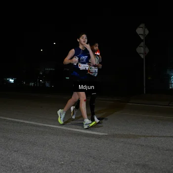 Runner Photo 7430584