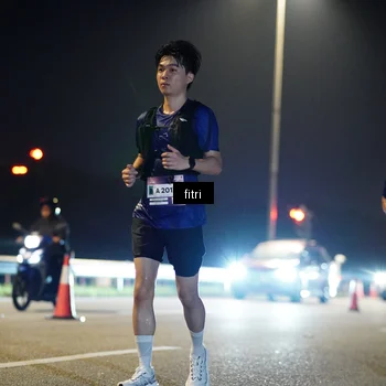 Runner Photo 7430592