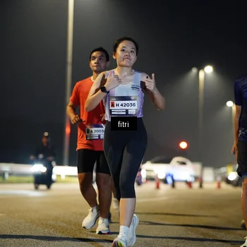 Runner Photo 7430595