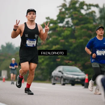 Runner Photo 7430597