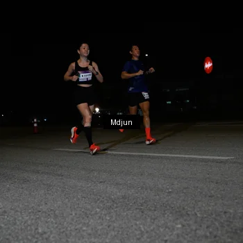 Runner Photo 7430658