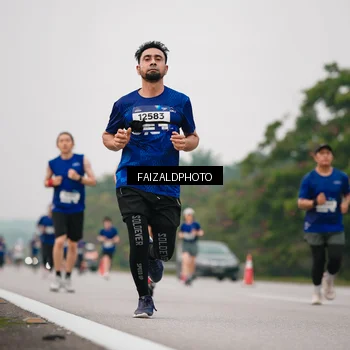 Runner Photo 7430676