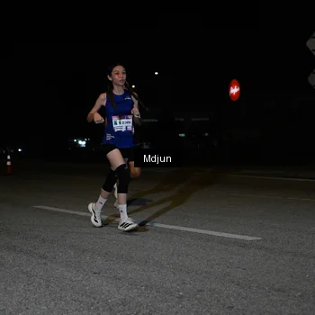 Runner Photo 7430702