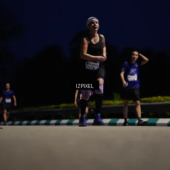 Runner Photo 7430704