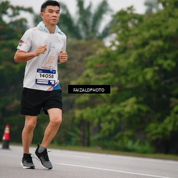Runner Photo 7430724