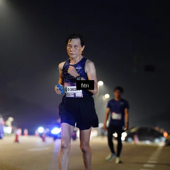 Runner Photo 7430730
