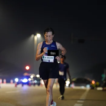 Runner Photo 7430733