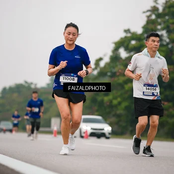 Runner Photo 7430743