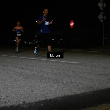 Runner Photo 7430756