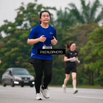 Runner Photo 7430762