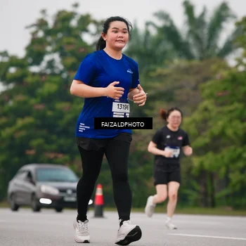 Runner Photo 7430779