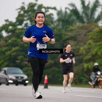 Runner Photo 7430790