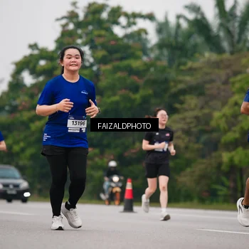 Runner Photo 7430801