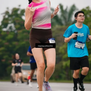 Runner Photo 7430810