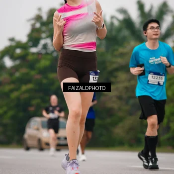 Runner Photo 7430815