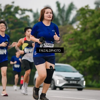 Runner Photo 7430868