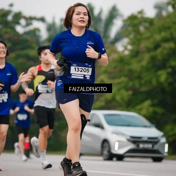 Runner Photo 7430870