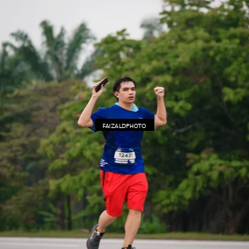 Runner Photo 7430880
