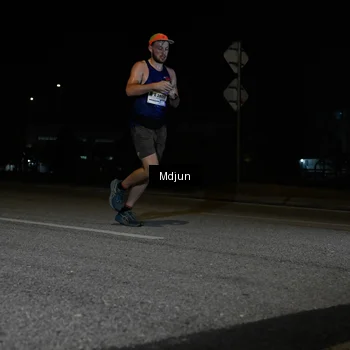Runner Photo 7430898