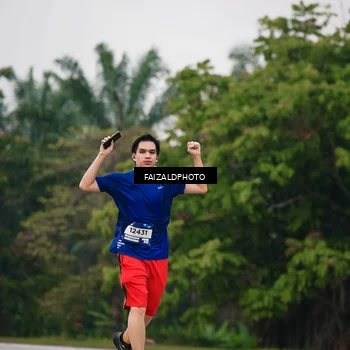 Runner Photo 7430905