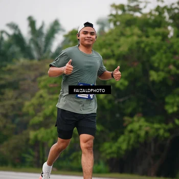 Runner Photo 7430951