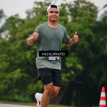 Runner Photo 7430962