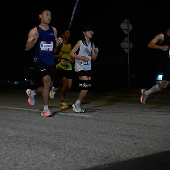 Runner Photo 7430969