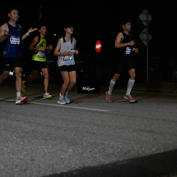 Runner Photo 7430972