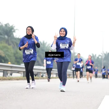 Runner Photo 7430991