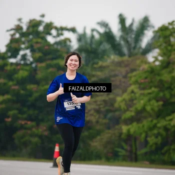 Runner Photo 7430992