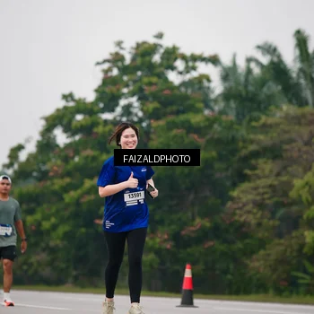 Runner Photo 7430994