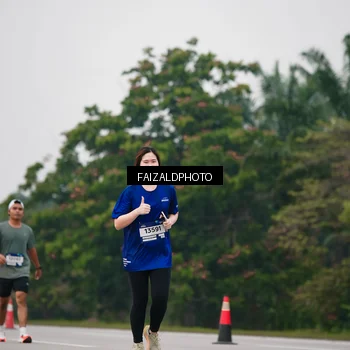 Runner Photo 7430995