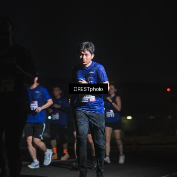 Runner Photo 7431003
