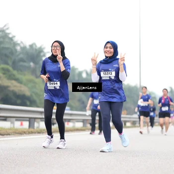 Runner Photo 7431013