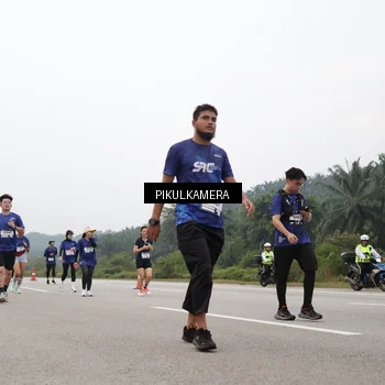 Runner Photo 7431016