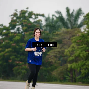 Runner Photo 7431017