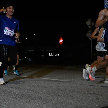 Runner Photo 7431031
