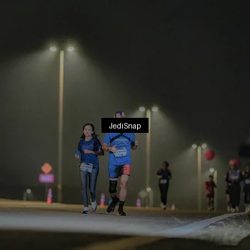 Runner Photo 7431040