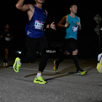 Runner Photo 7431053