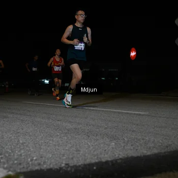 Runner Photo 7431077