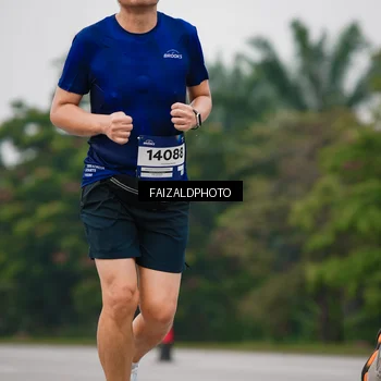 Runner Photo 7431079